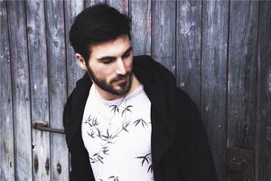 男人腳小財運好嗎