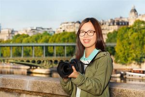 女孩眼周圍破相命好