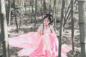 女人額頭哪些是吉痣