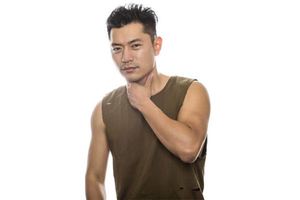 顴骨高的男人感情