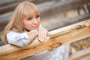 嘴角長痣一生衣食豐足嗎