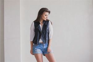 胸口有痣的女人代表什麼