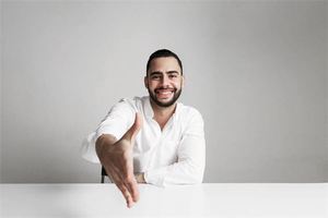 手指長代表什麼財運