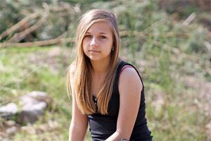 女人右腳底痣的位置圖