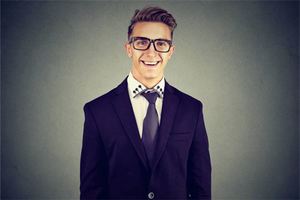 男人嘴上有痣代表什麼