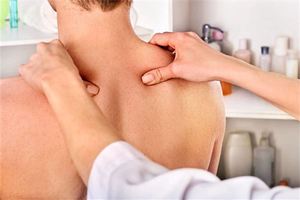 右肩痣的位置圖