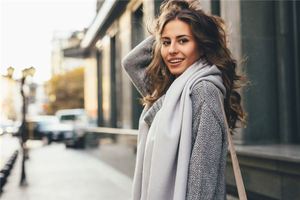 女人顴骨高有什麼說法