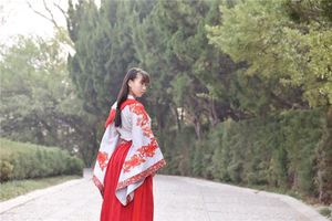 上寬下窄的人中好不好
