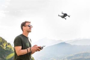 男人額頭長痣可旺自身事業運勢嗎