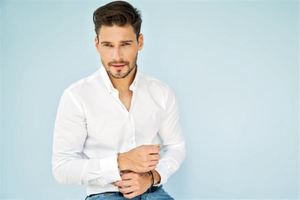 臉上痣多的人代表什麼