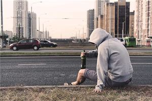 男性事業失敗感情差的手相