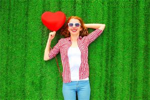 嘴巴長痣代表什麼意思