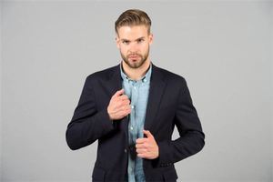 脖子上長痣面相圖