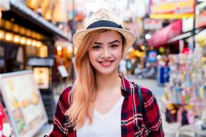 嘴角邊有痣代表什麼